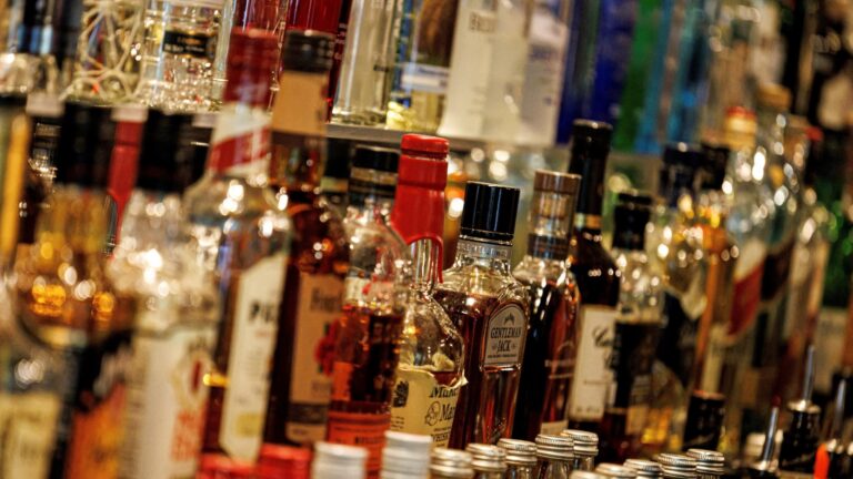 Drinks groups mount fightback as alcohol faces ‘tobacco moment’