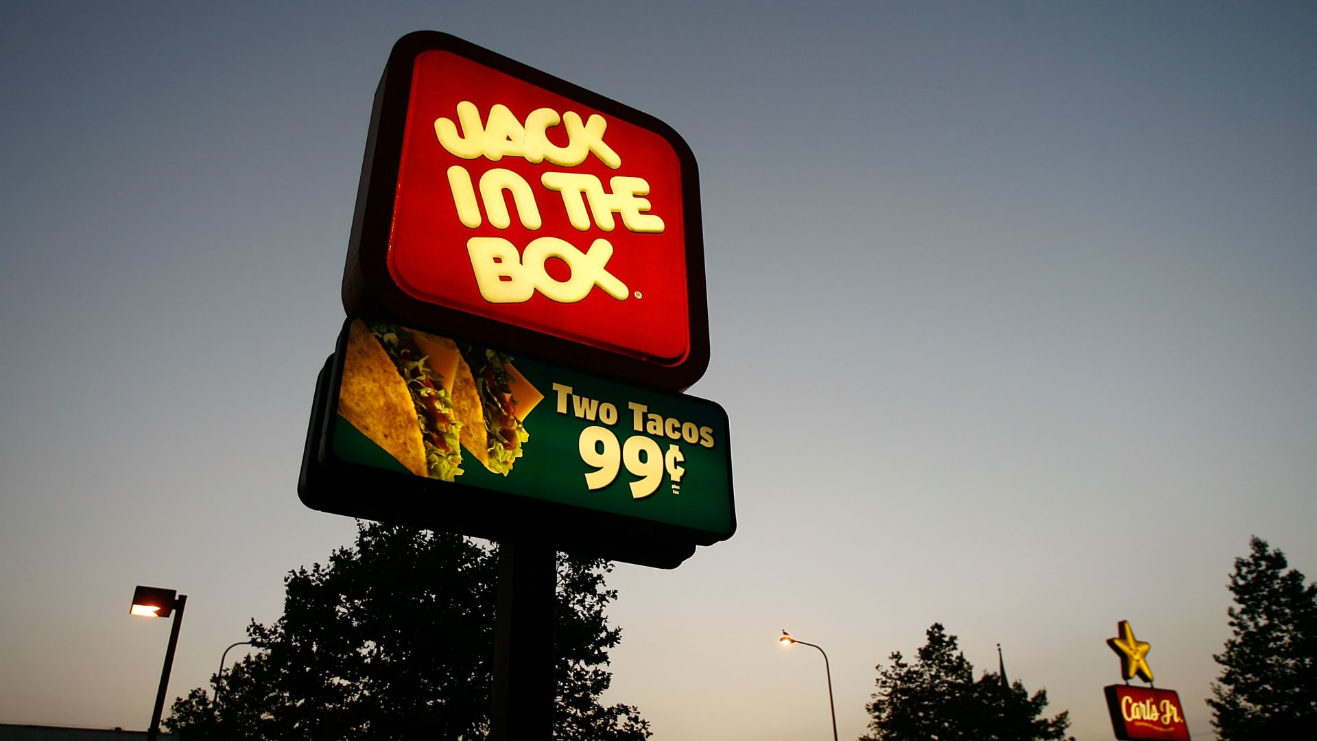 Trump deportations are a headwind for this fast food stock, Stifel warns