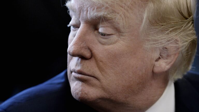 Trump urges Iran to reach nuclear deal 'before there is nothing left'