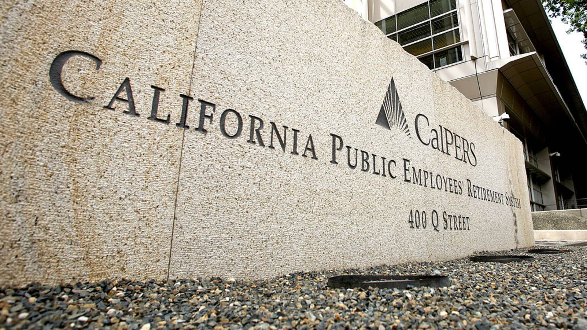 California public pension fund, the nation's largest, faces probe launched by concerned retirees