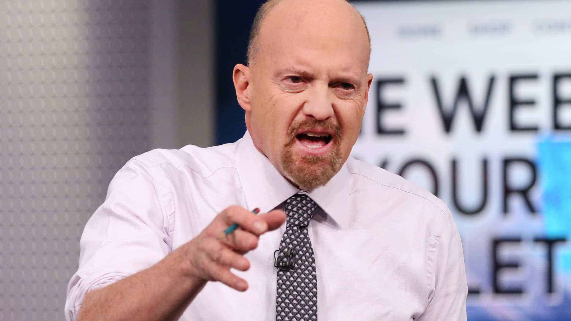 Jim Cramer's week ahead: Labor report and earnings from Constellation Brands