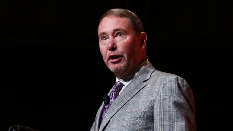 DoubleLine’s Gundlach says to buy international stocks on the dollar's 'secular decline'