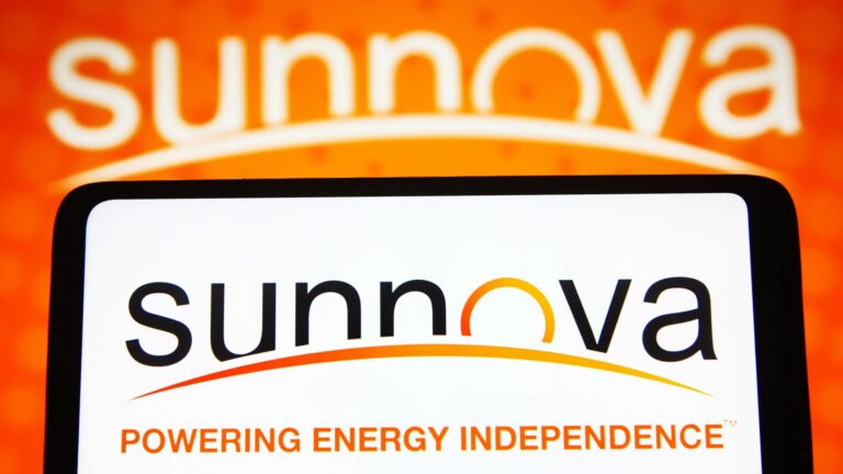 Sunnova files for bankruptcy on residential solar woes