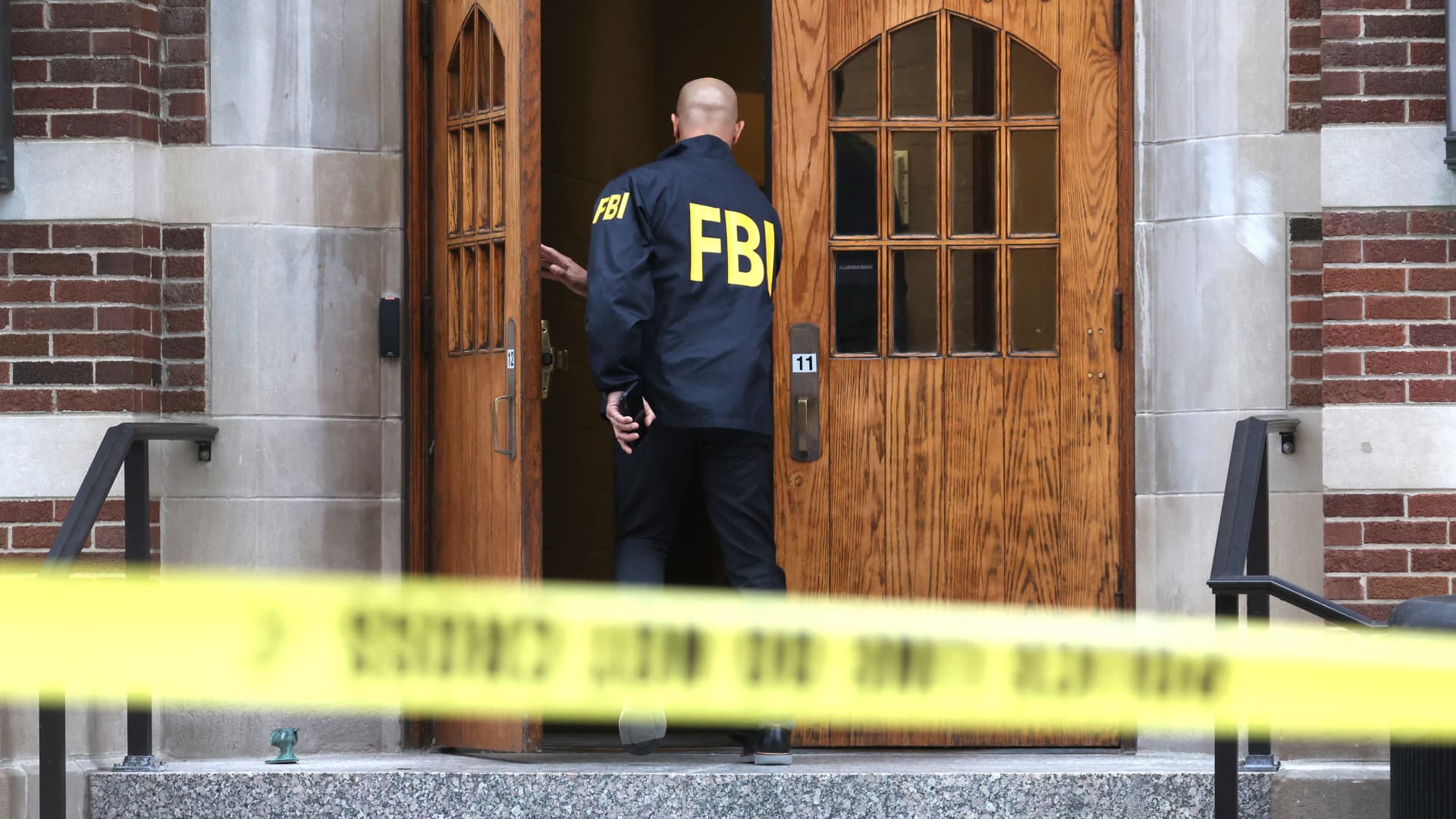 FBI returning agents to counterterrorism work after diverting them to immigration