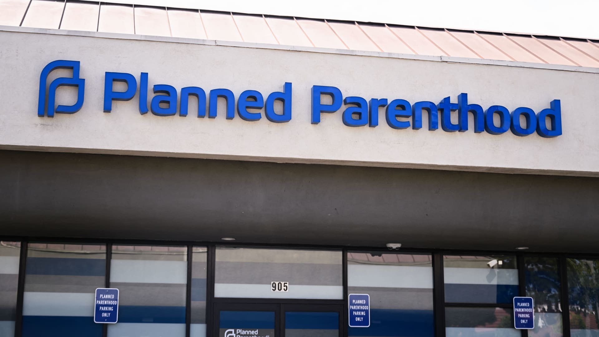 Supreme Court rules for South Carolina over bid to defund Planned Parenthood