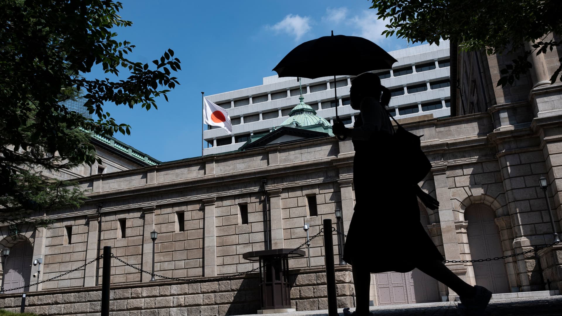 Bank of Japan extends cuts to government bond purchases — slows pace from April next year