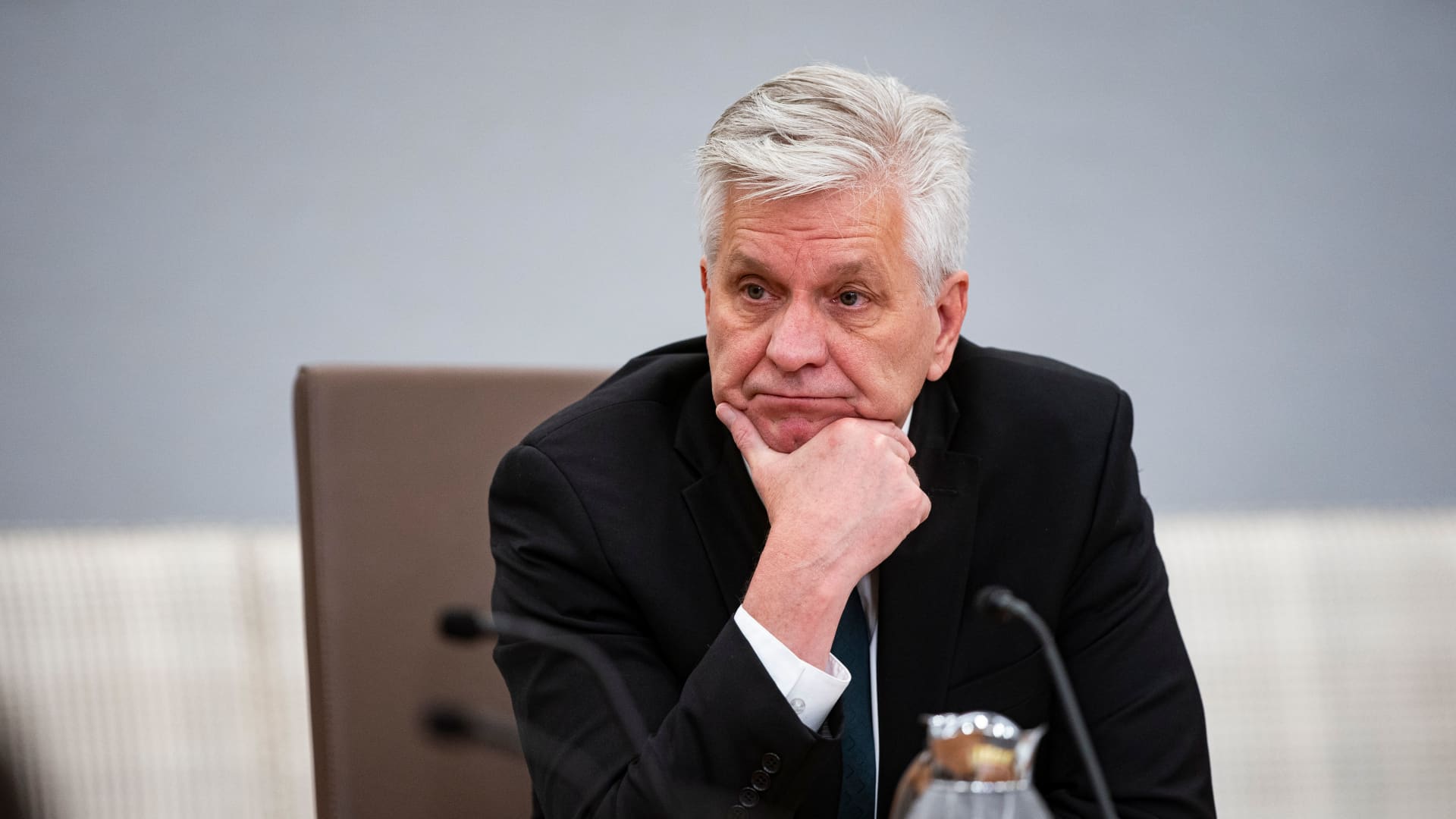 Ron Insana: Waller's hopes for a rate cut could be cut short by a 1970s replay