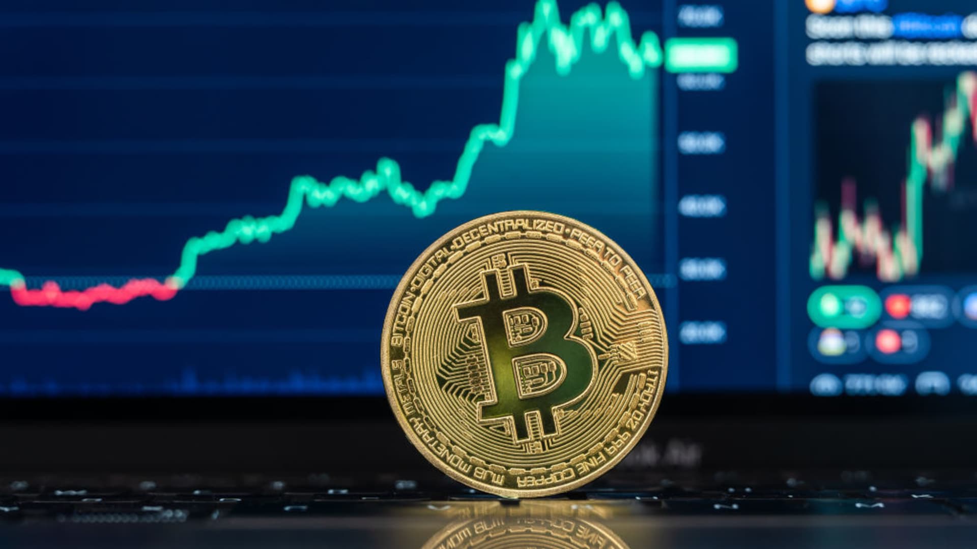 Bitcoin held above $100,000 for 30 consecutive days — even with a 10% pullback — for the first time ever