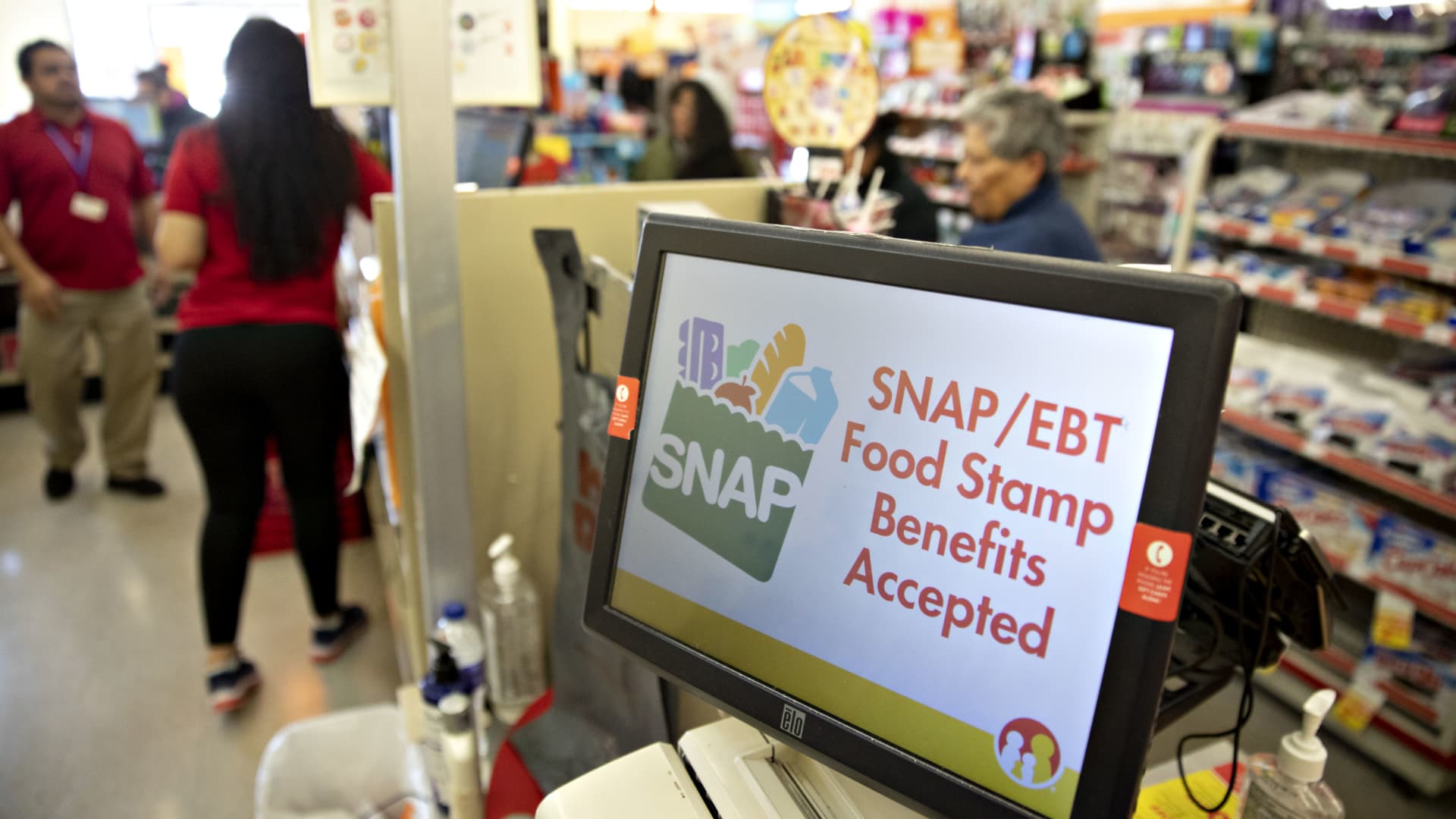 GOP's food stamp plan is found to violate Senate rules. It's the latest setback for Trump's big bill