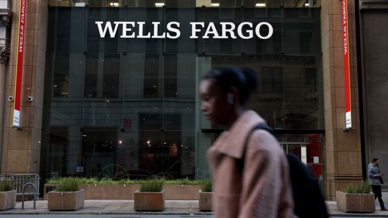 Cramer calls Wells Fargo's asset-cap removal a 'watershed moment,' raises price target on the stock