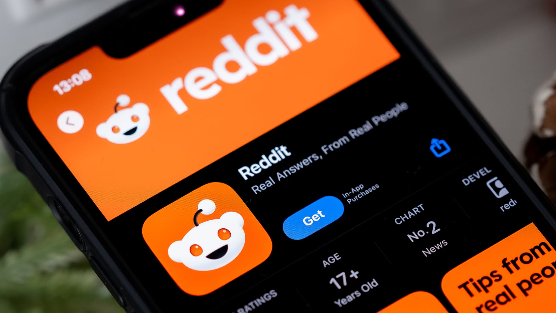 Reddit sues AI startup Anthropic for breach of contract, 'unfair competition'