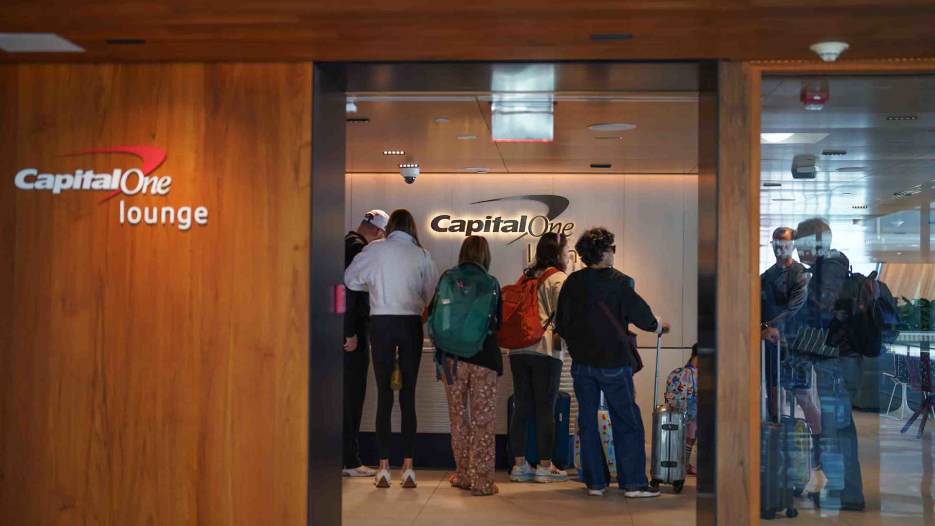 Why it's getting even harder to get into airport lounges now