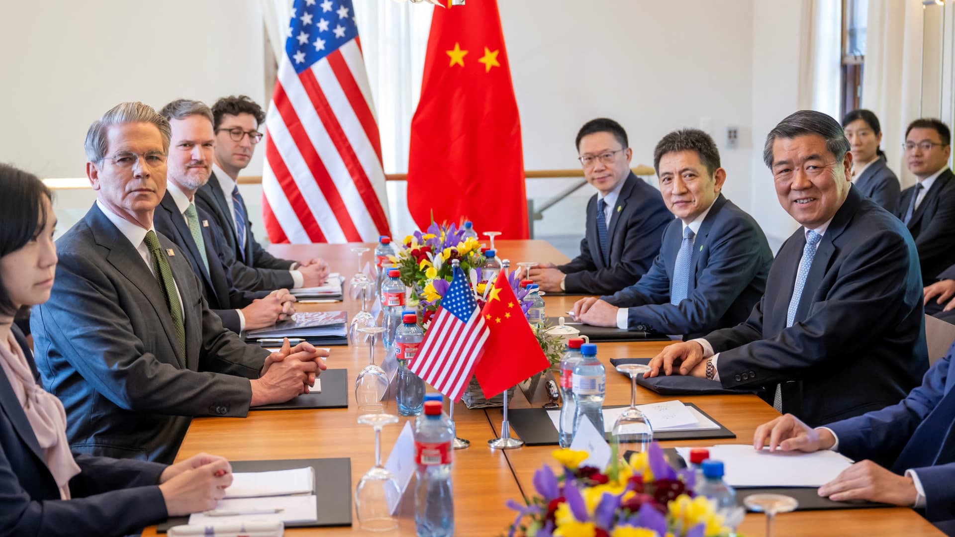 Trump announces U.S.-China trade talks in London next week