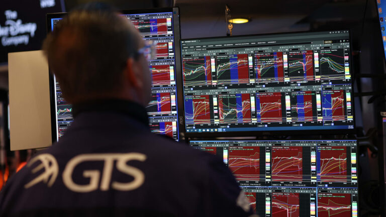 Citigroup joins chorus of Wall Street banks and hikes S&P 500 target