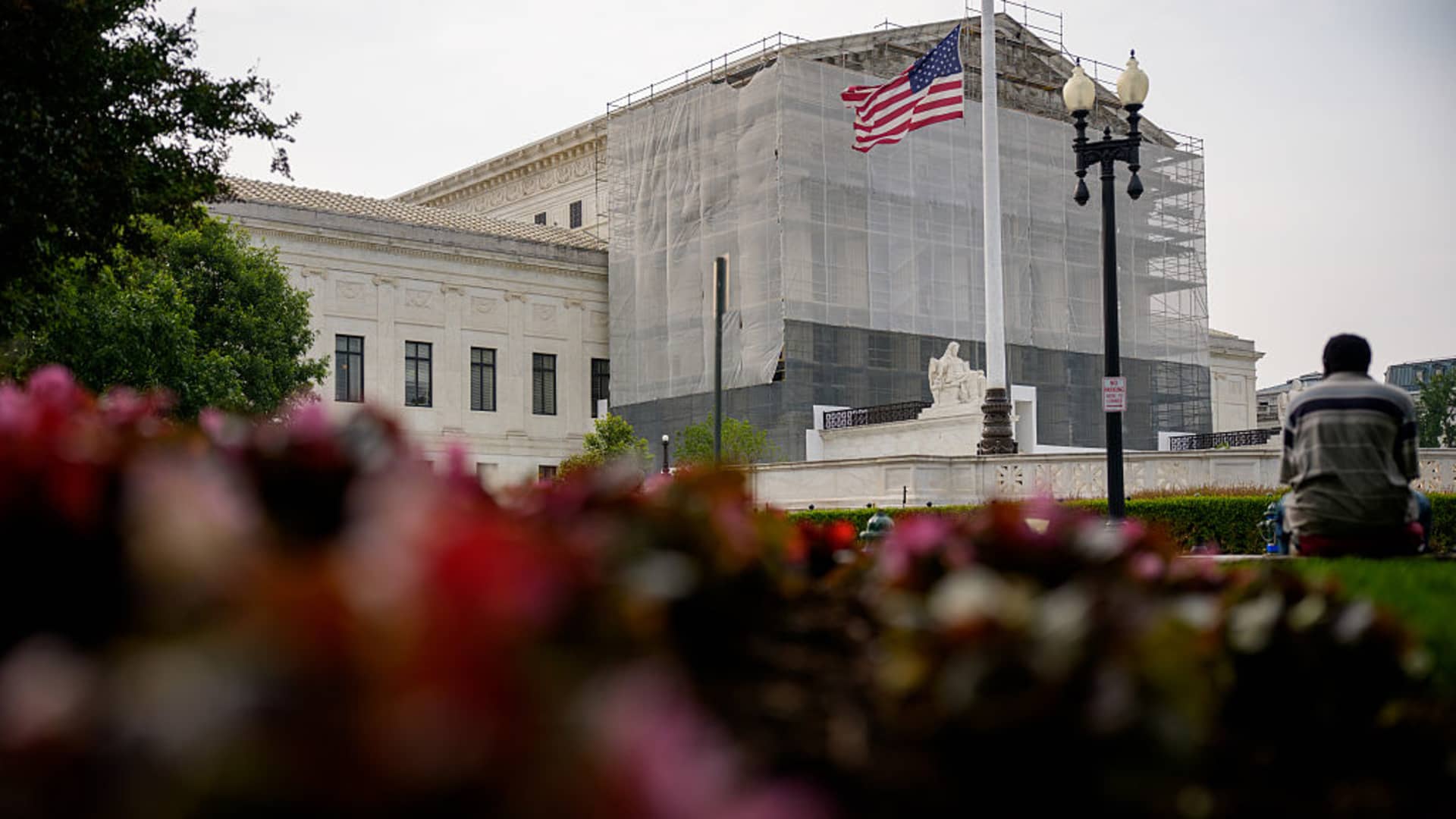 Supreme Court revives straight woman's reverse discrimination claim