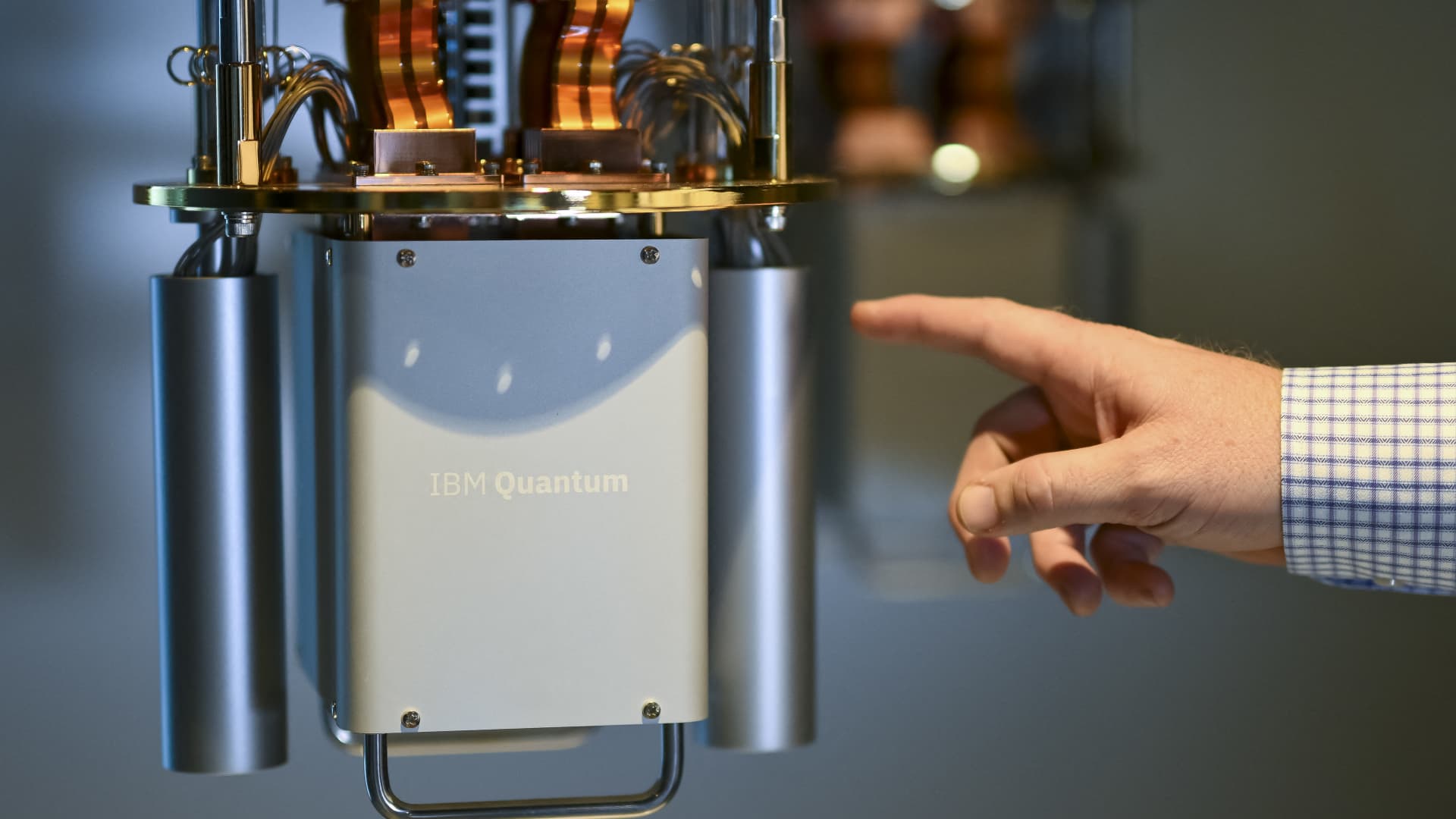 IBM announces new quantum processor, plan for Starling supercomputer by 2029