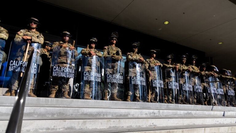 Appeals court lets Trump keep control of National Guard troops deployed to Los Angeles