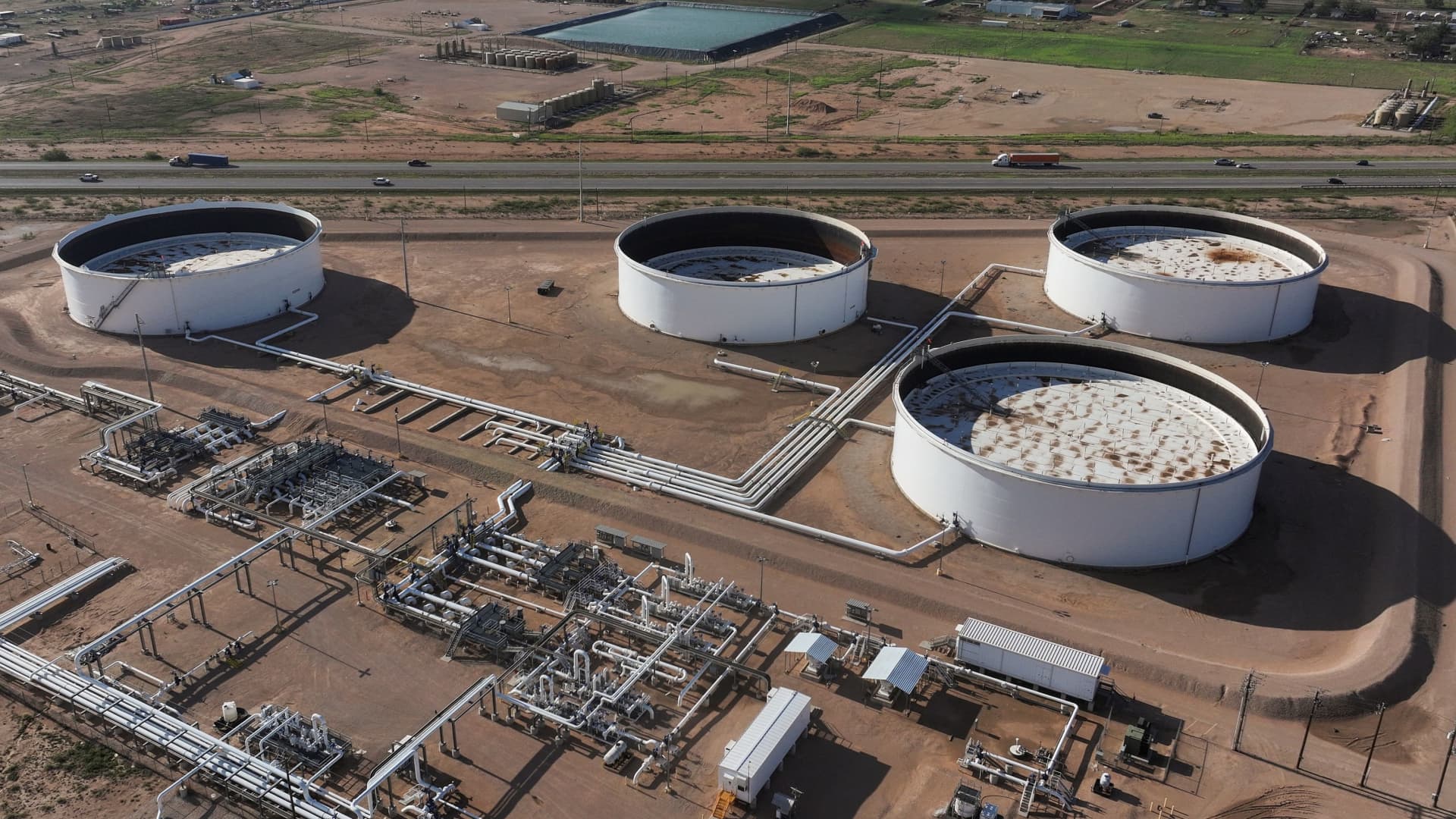 Oil spike on Israel-Iran conflict should ease, according to energy analysts. Here's why