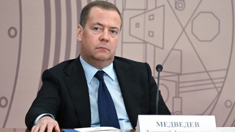 Trump slams Russia's Medvedev for claiming countries will give Iran nuclear warheads