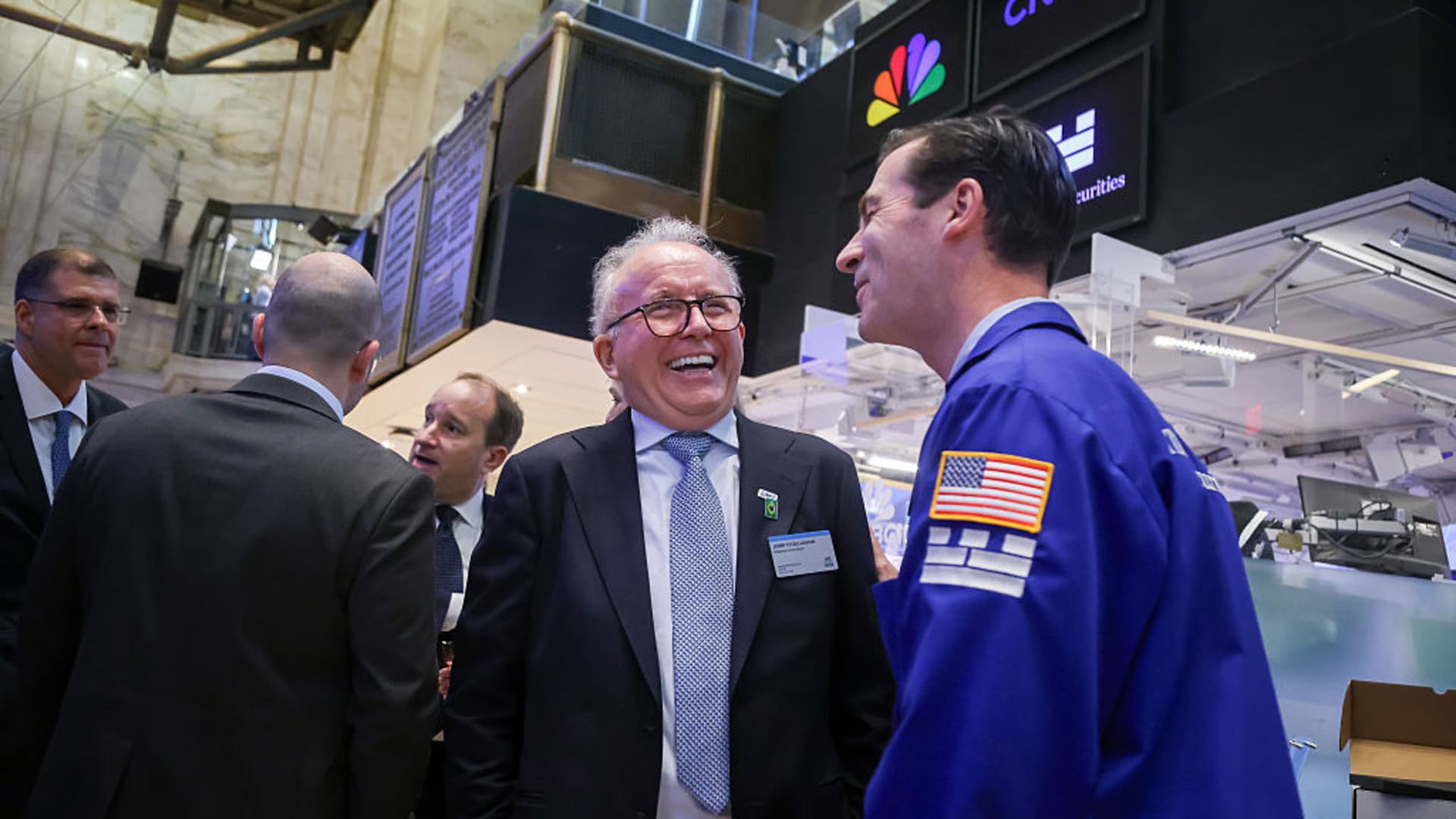 Stock market reclaims February record peak. How the fundamentals and technicals look now vs. then