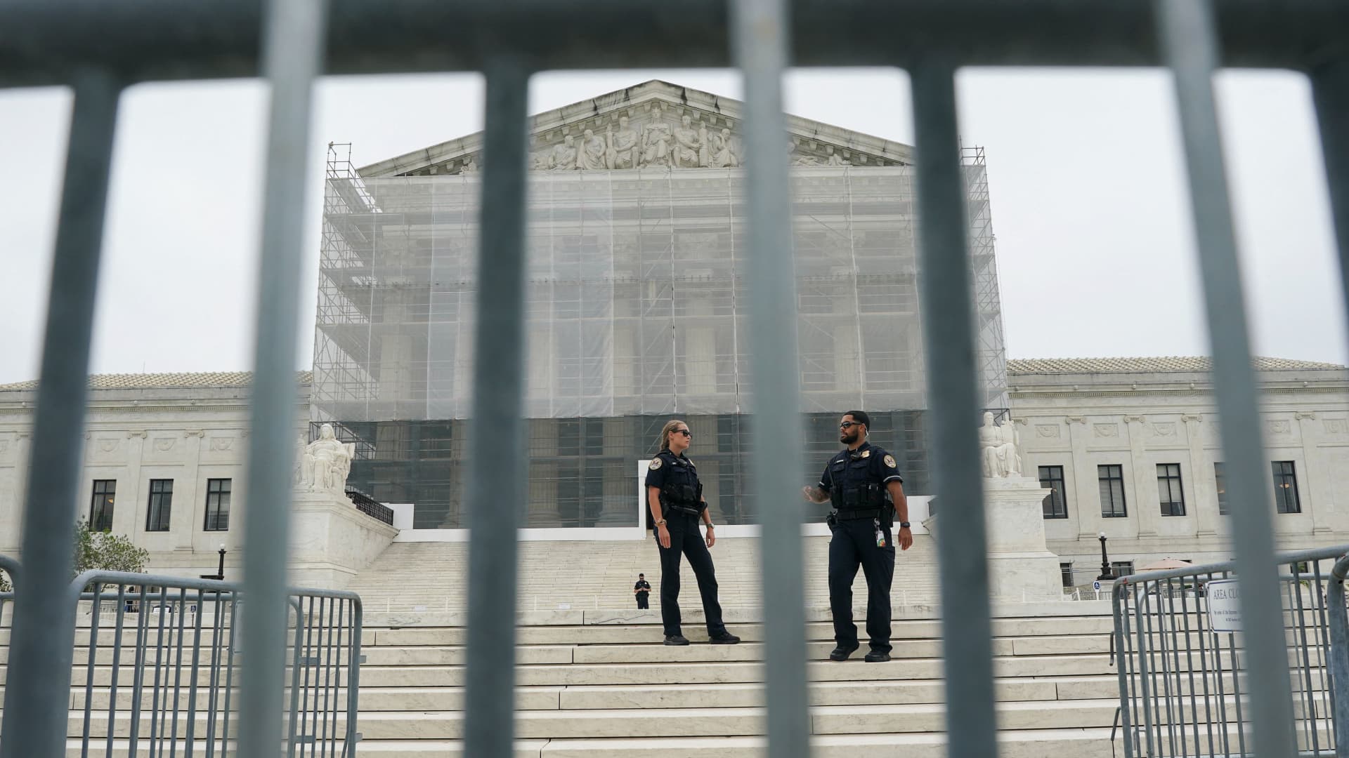 Supreme Court takes up major new challenge to campaign finance restrictions