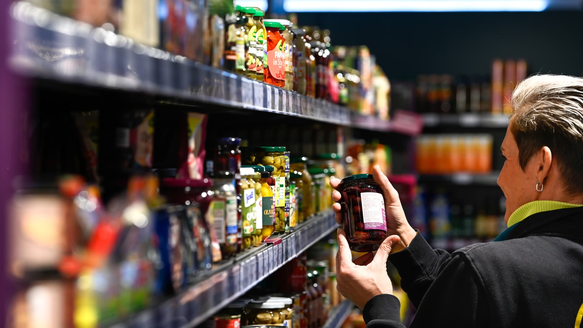 German inflation unexpectedly falls to 2% in June, hitting ECB's target