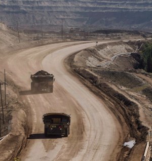 Canadian wildfires halt oil sands production, forces evacuations