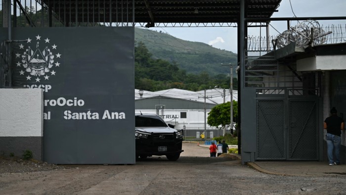 Man wrongly deported to El Salvador returns to US to face human ‘smuggling’ charges