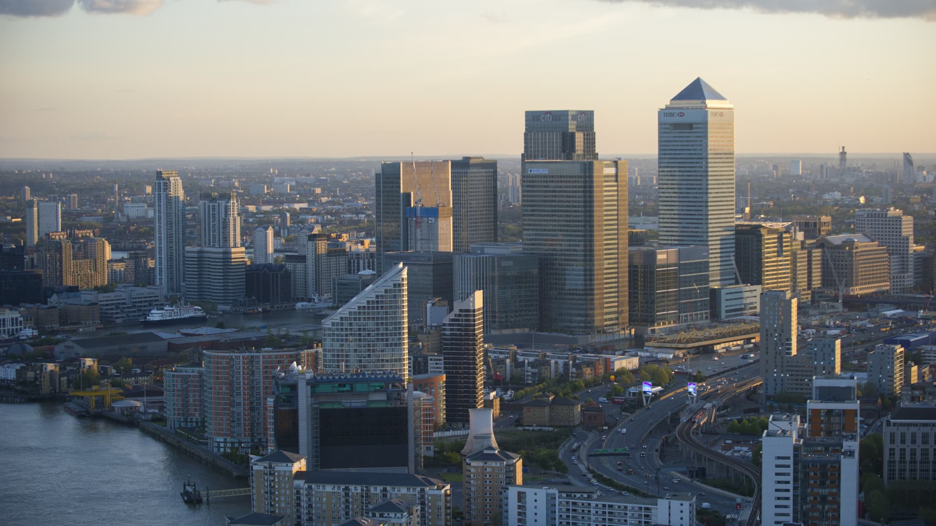 Global week ahead: Trade tensions cloud earnings and the G20 heads south