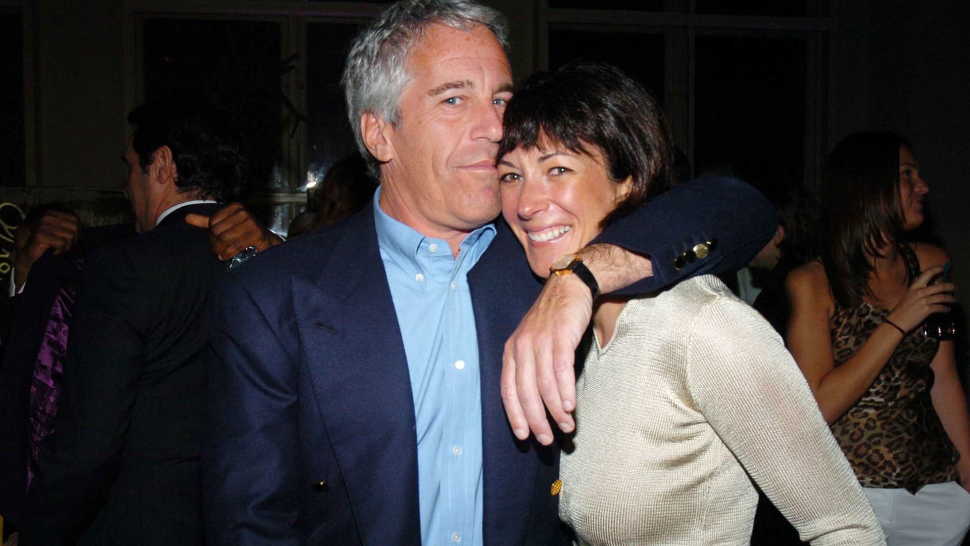 Ghislaine Maxwell's meetings with Justice Department shrouded in secrecy