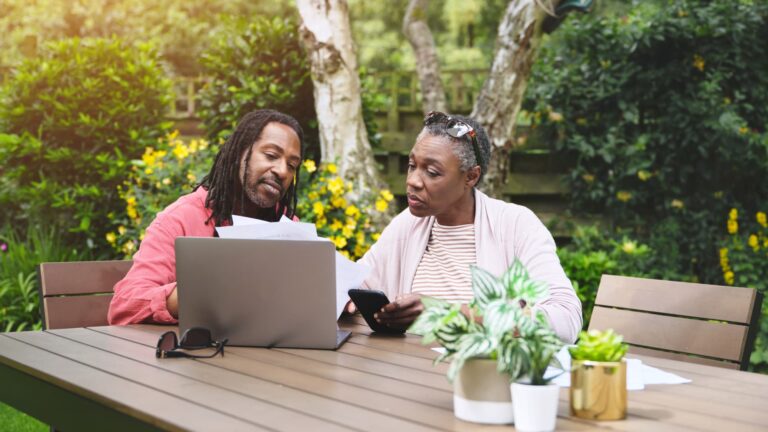 With stocks at record highs highs, financial advisors warn not to chase the market. Do this instead