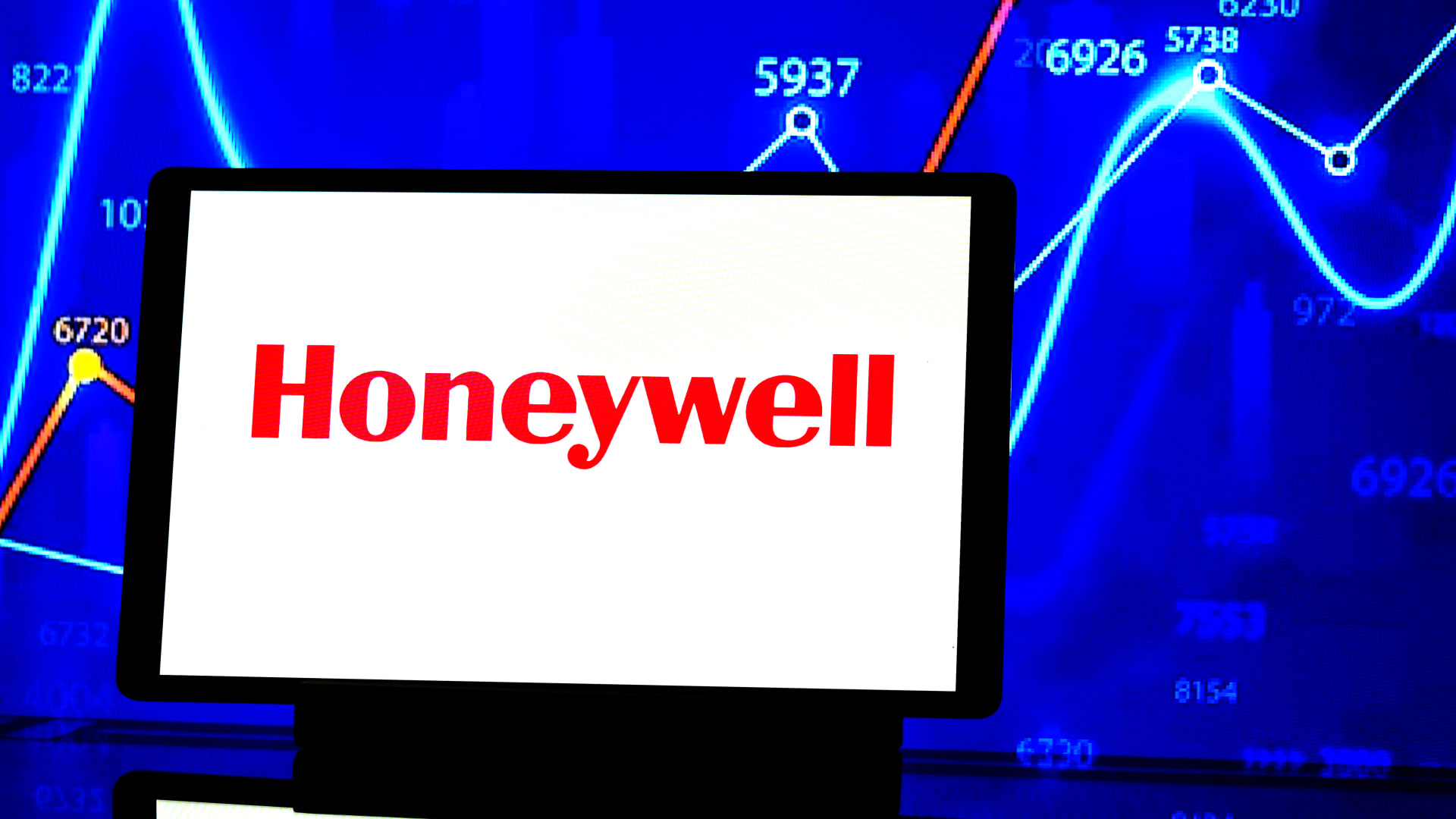 Honeywell gives shareholders another reason to like the stock ahead of its breakup