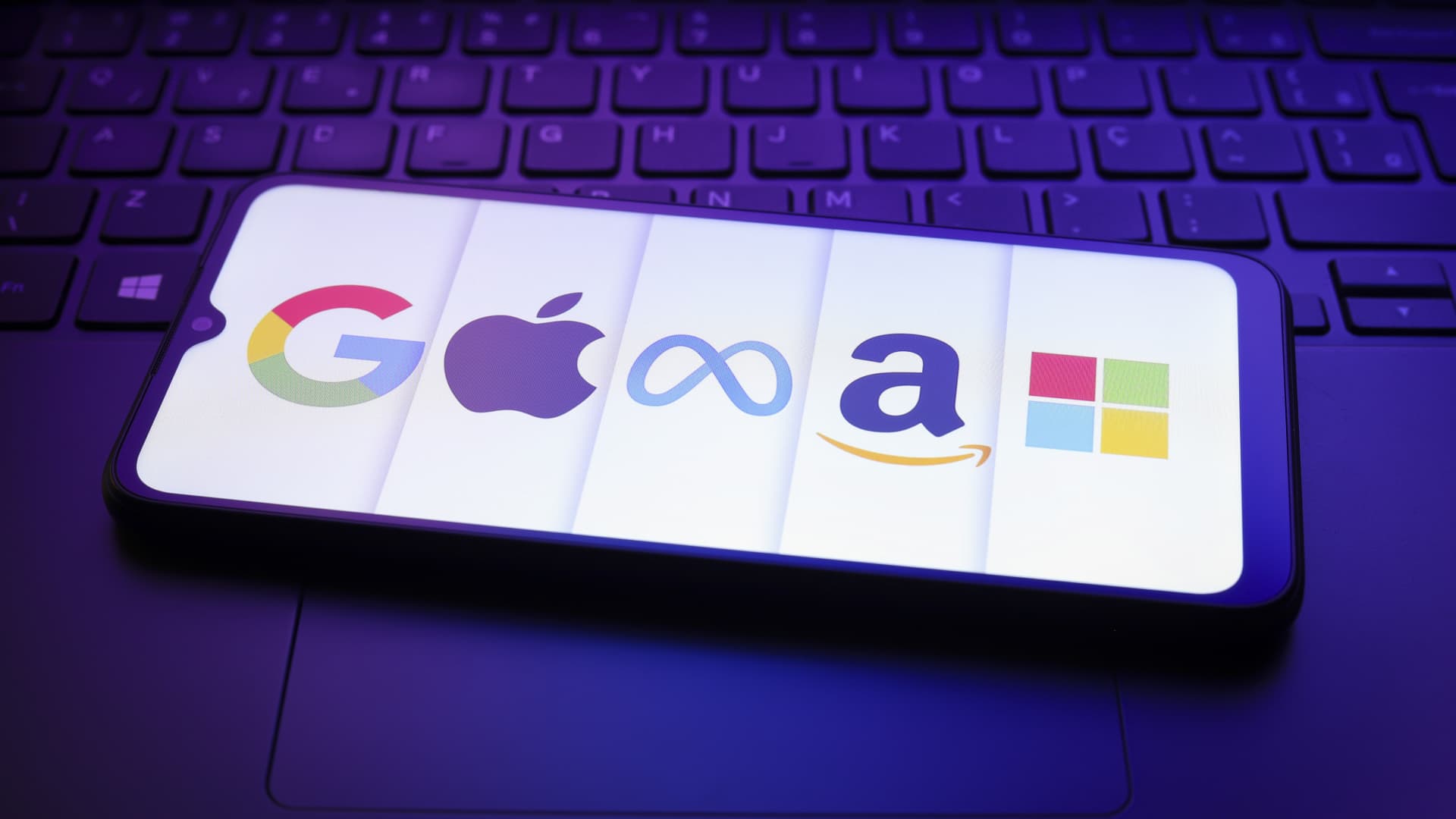 Wedbush's Dan Ives predicts the next $4 trillion market cap stock — one Cramer also likes