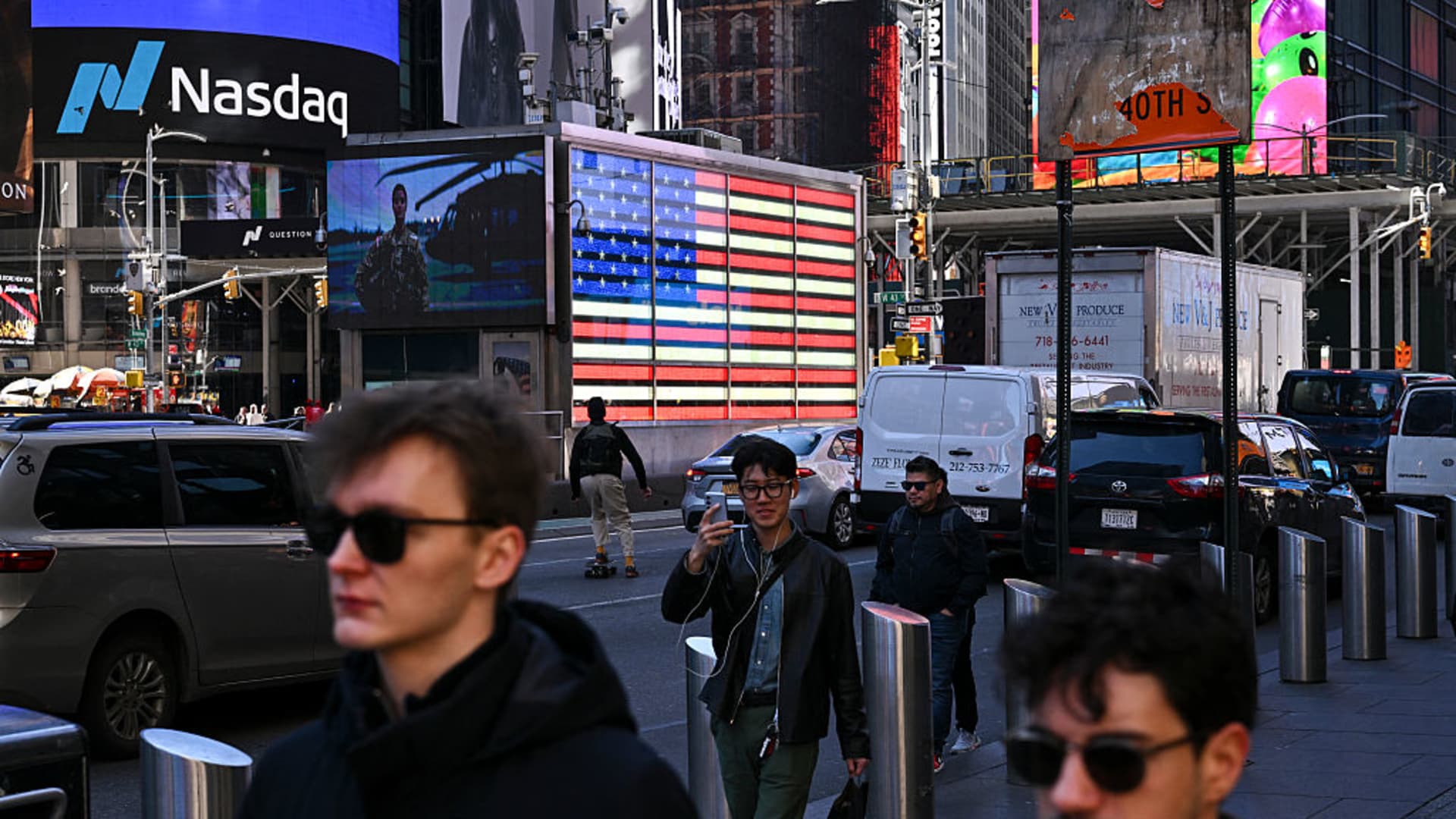 The charts show a tech breakout that can continue over the next 6-12 months, says Katie Stockton