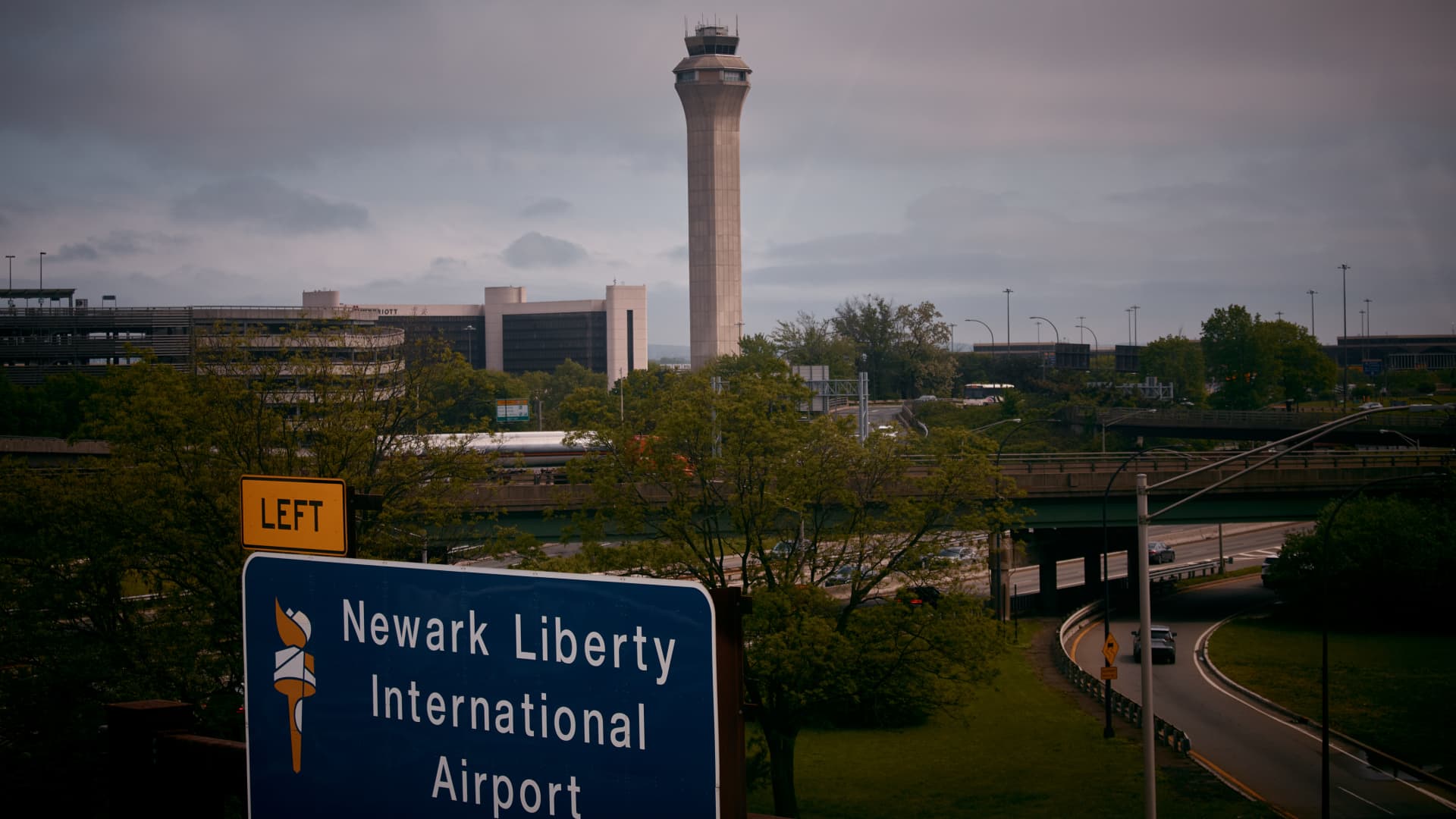Transportation department to audit FAA shift of airspace, controllers overseeing Newark