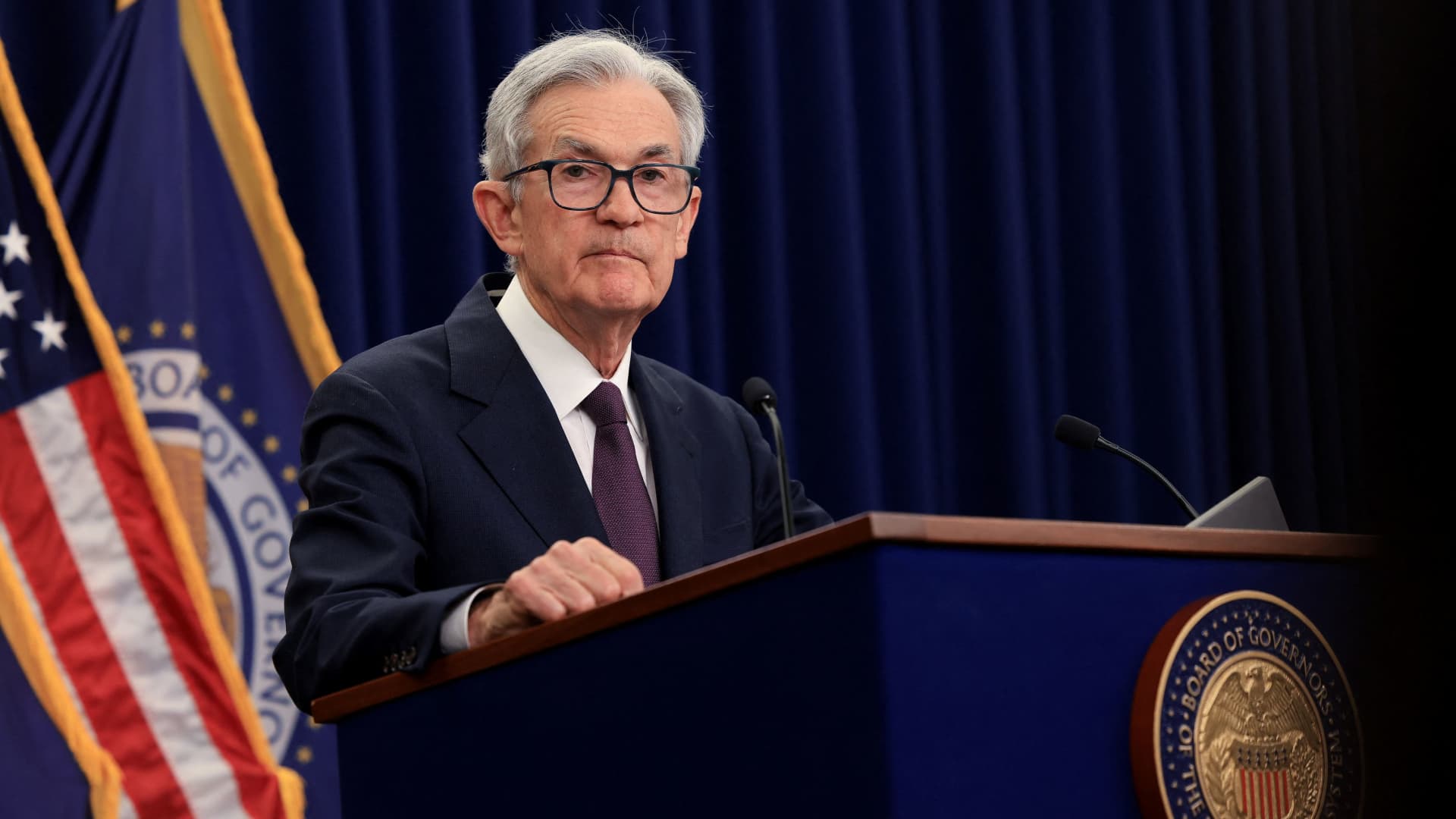 Fed meeting live updates: Traders wait to see how many central bank members go against Powell
