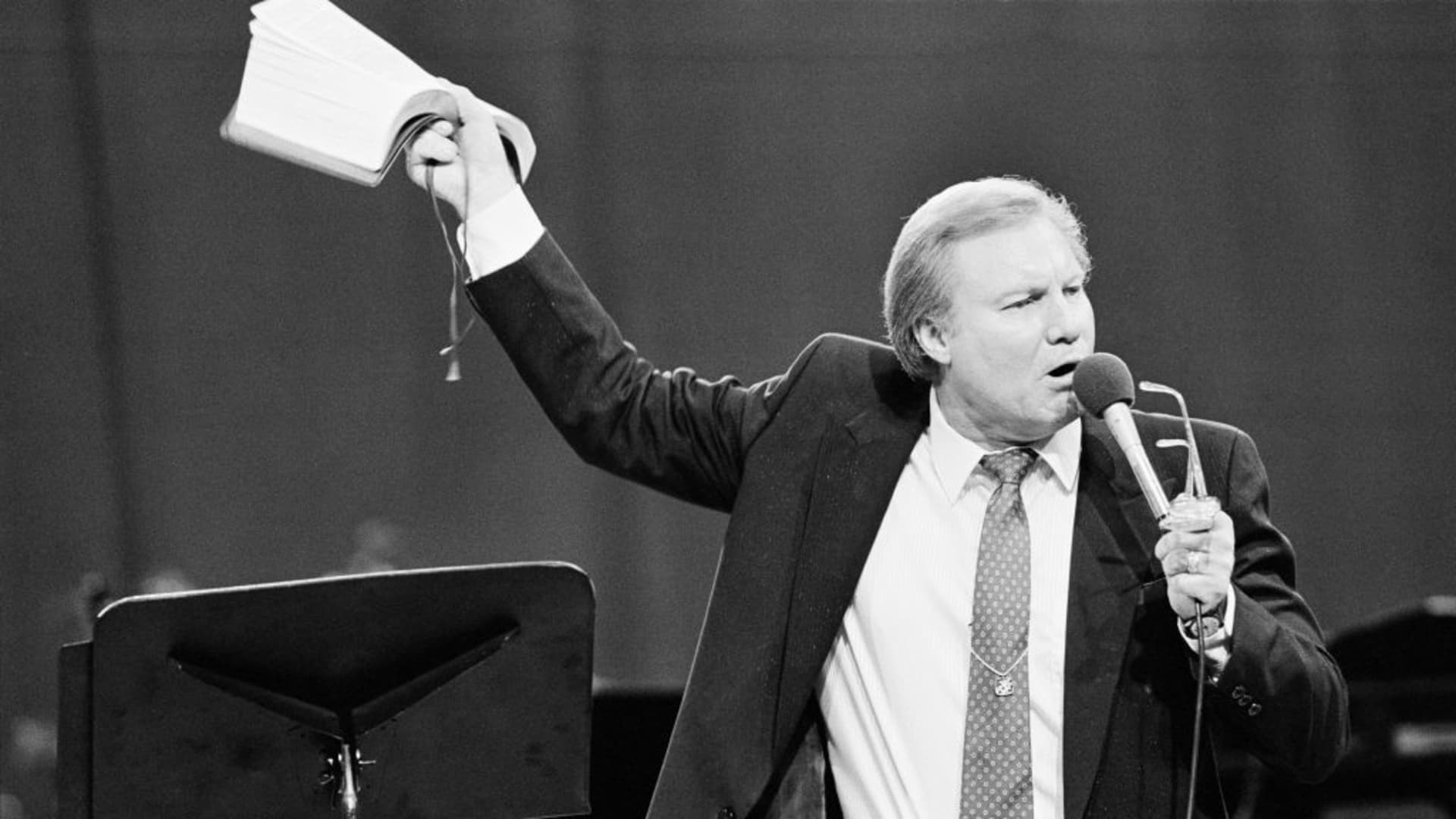Televangelist Jimmy Swaggart, whose ministry was toppled by prostitution scandals, dies at 90