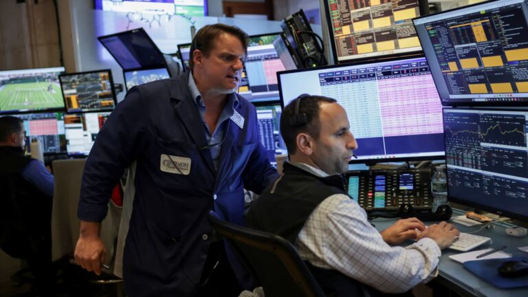 Here's what powered the stock market higher during its short and sweet record week
