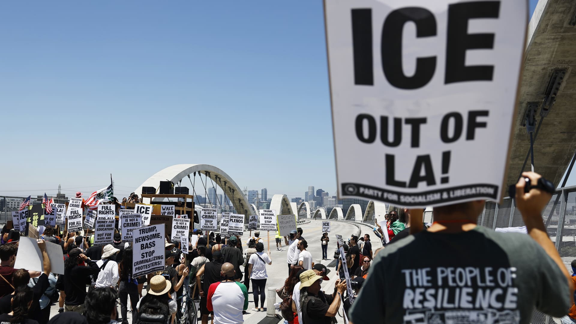 Judge orders Trump administration to halt indiscriminate immigration stops, arrests in California