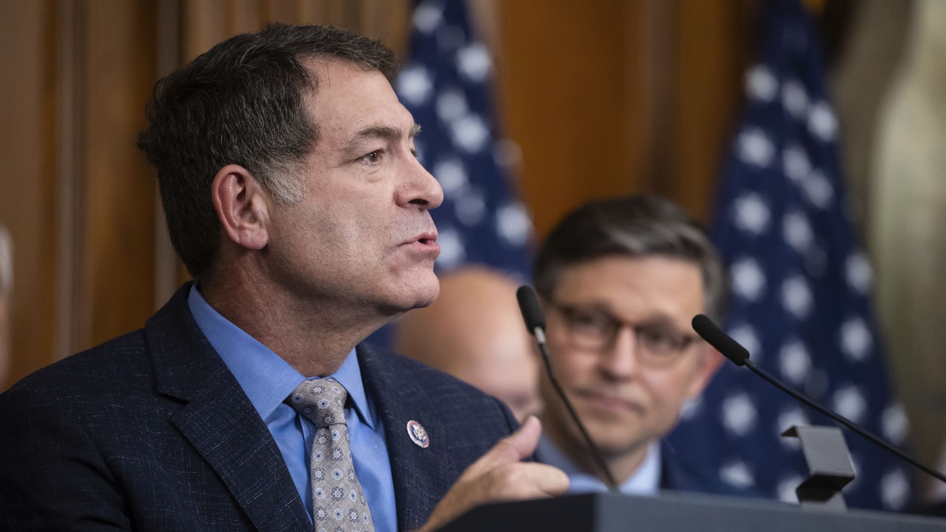 Rep. Mark Green resigns from Congress, leaving Speaker Johnson with an even narrower Republican majority in the House