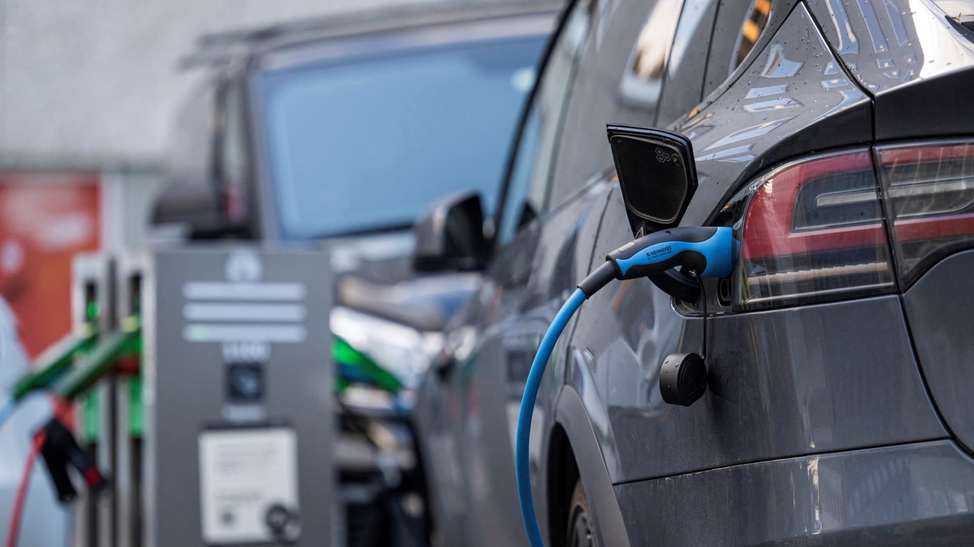 Norway’s Tesla obsession defies Europe’s Musk backlash