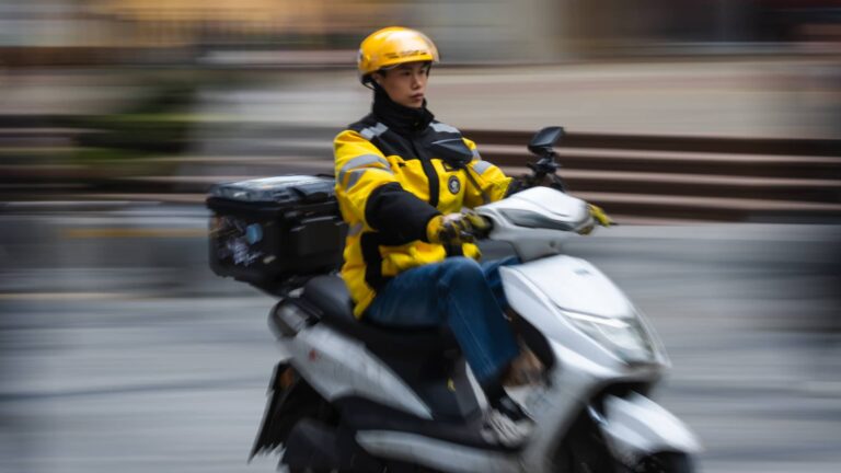 China's 'instant commerce' price war sees $0.30 drinks and billions in subsidies doled out