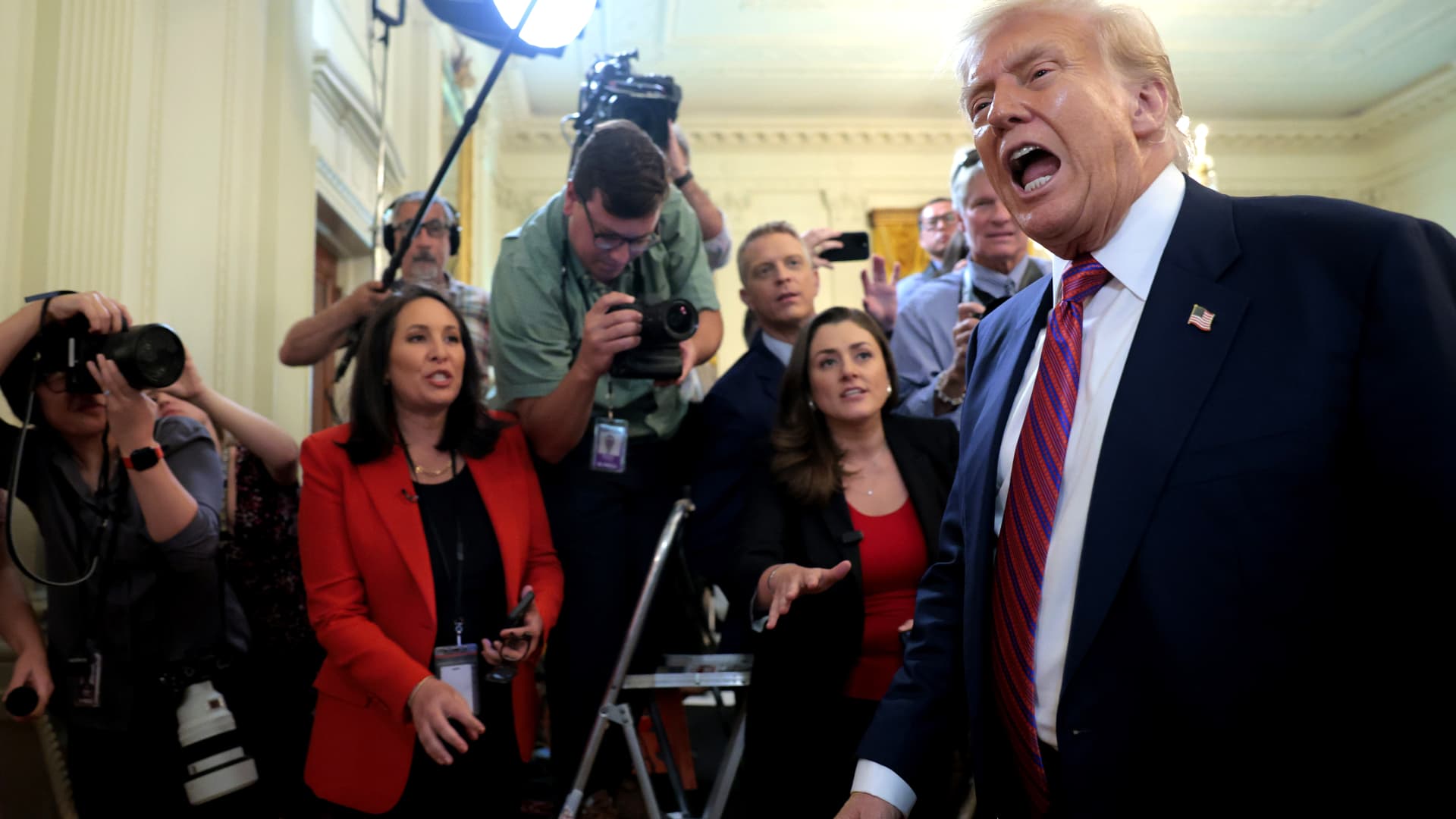 Trump sues Murdoch, Dow Jones over Wall Street Journal story on Epstein birthday letter