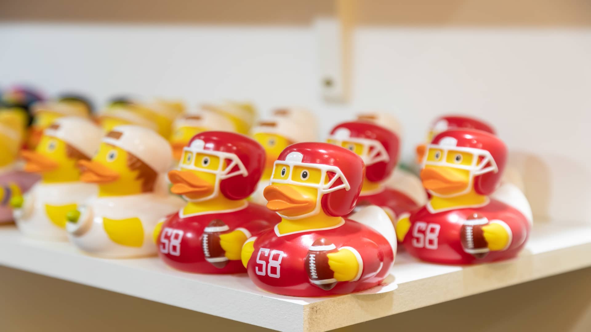 How London's rubber duck stores stay above water