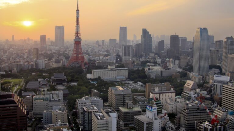Asia-Pacific stocks set for lower open as investors recent weigh trade developments