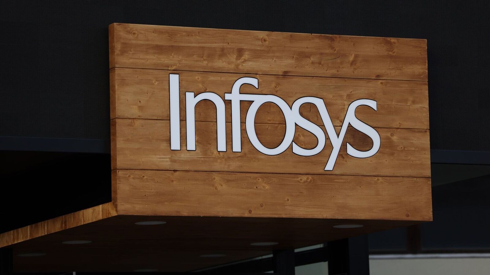 Infosys Q1 Results 2025 Live Updates: Net profit likely to fall QoQ despite revenue growth; deal pipeline, guidance eyed