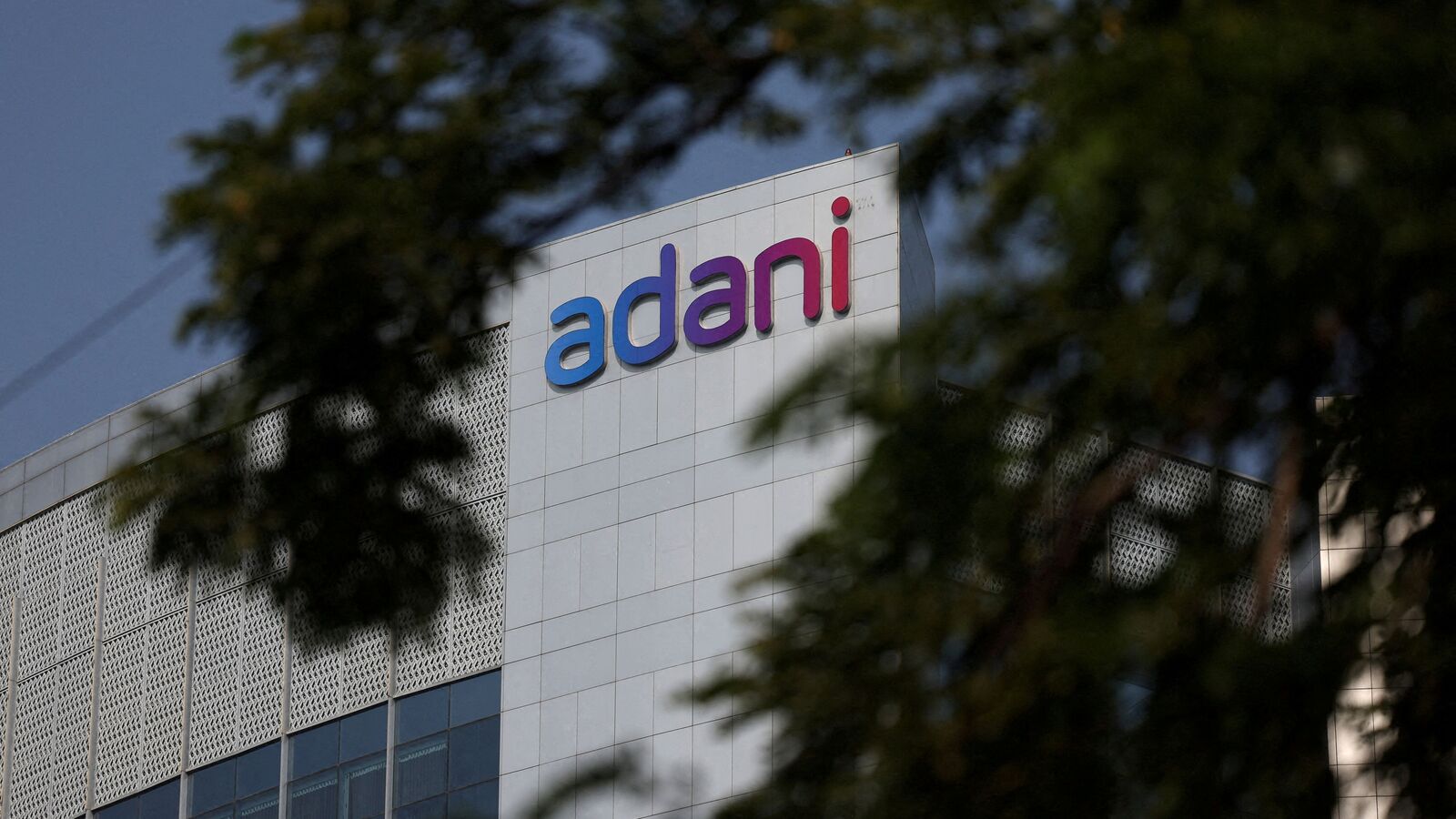 Adani Green Q1 Results: Profit jumps 31% YoY to  ₹824 crore. Details here