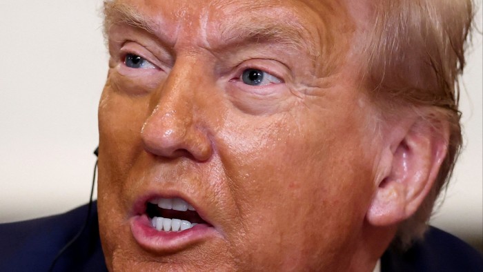 Trump threatens to impose 35% tariff on Canadian goods