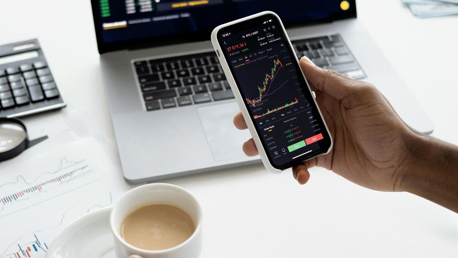 Recommended stocks to buy today, 31 July, by India's leading market experts