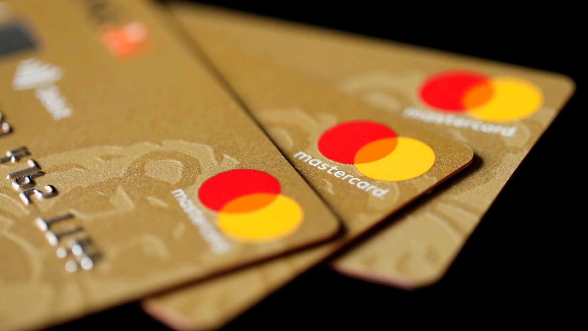 Mastercard is testing its all-time highs and on the verge of a big move higher, charts suggest